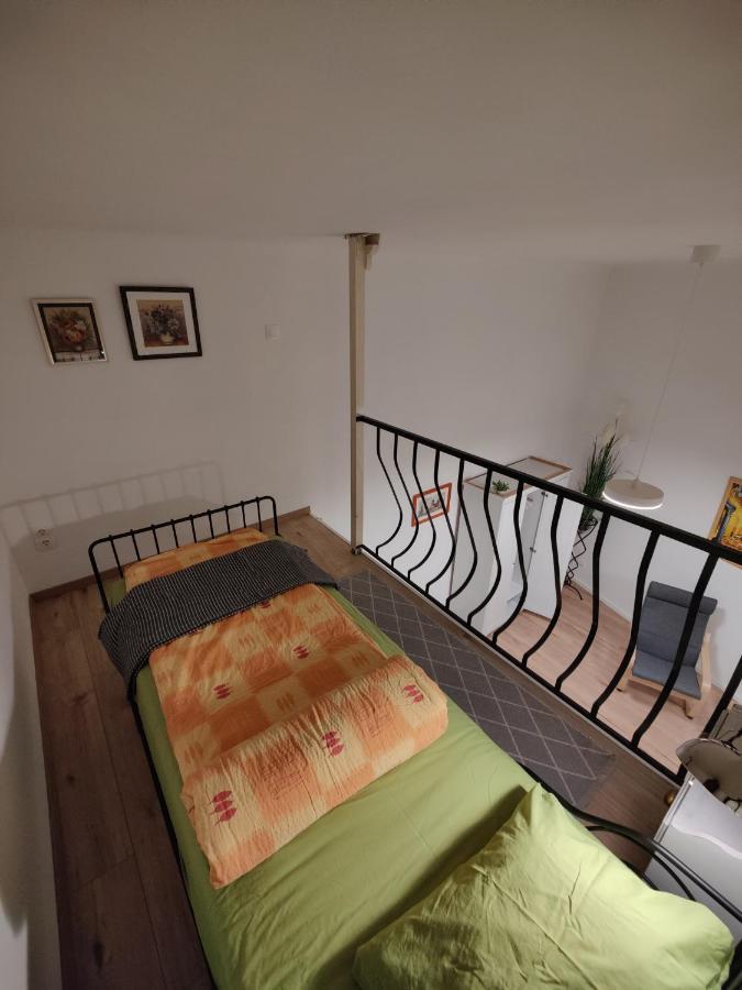 Calm, Artistic Apartment 9Th Distric Central City Budapeşte Dış mekan fotoğraf